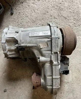 Dodge Nitro Gearbox transfer box case TTR109703503 52853452AB