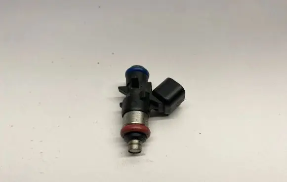 Chrysler Pacifica Fuel injector 05281627AA 0280158662