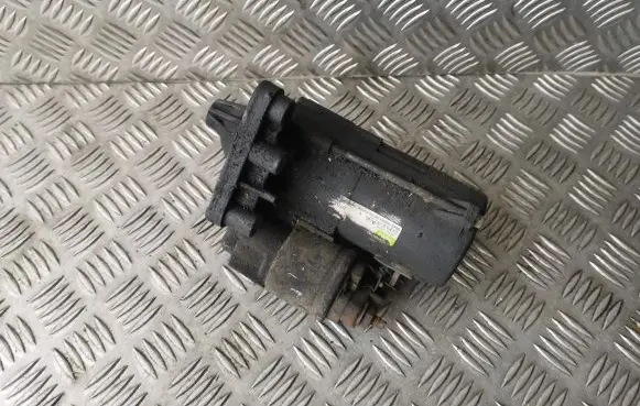 Citroen C4 I Starter motor 9645100680
