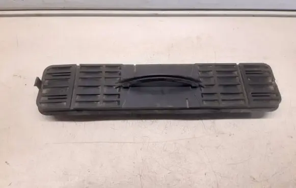 Mitsubishi Galant Cabin air micro filter cap 9635818380