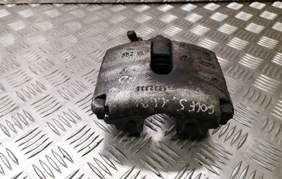 Volkswagen Golf V Front brake caliper