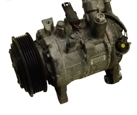 BMW 4 F36 Gran coupe Air conditioning (A/C) compressor (pump) 9330831