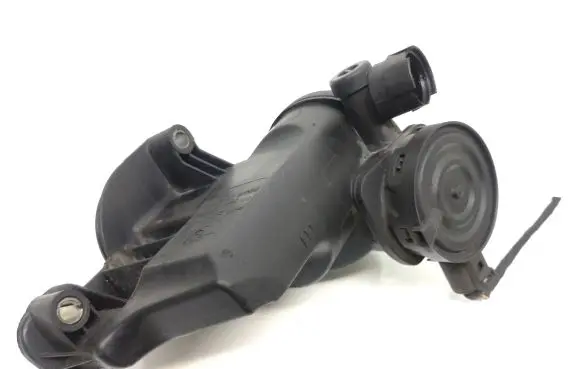 Volkswagen Golf V Oil breather separator 036103464ah 073602001
