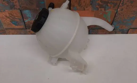 BMW X6 G06 Coolant expansion tank/reservoir 5A6A031 8610662 17135A6A031