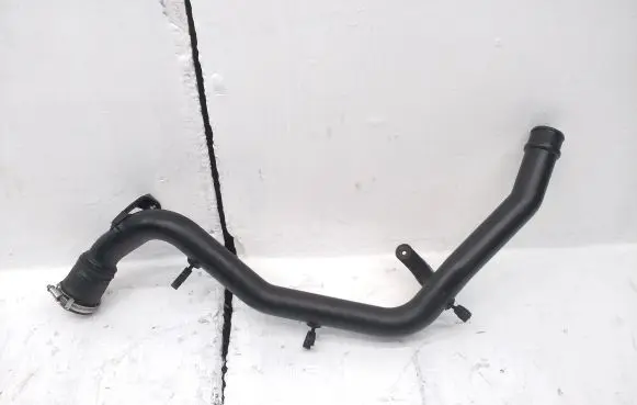Audi Q7 4L Intercooler hose/pipe 7L6145795AE 7L6145770M