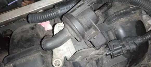 Valve vacuum