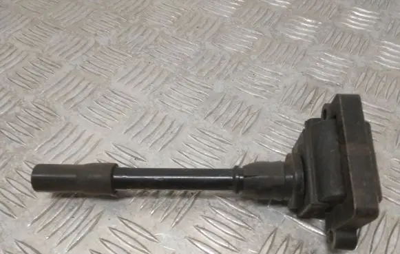Mitsubishi Carisma High voltage ignition coil FK0138