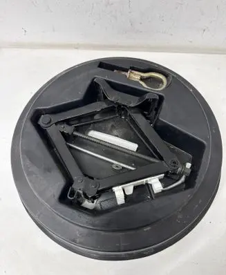 Ford Mondeo Mk III Tool set 