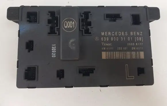 Mercedes-Benz Vito Viano W639 Door control unit/module 6399003101