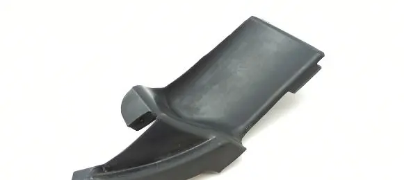 Lexus LS 430 Fender end trim 