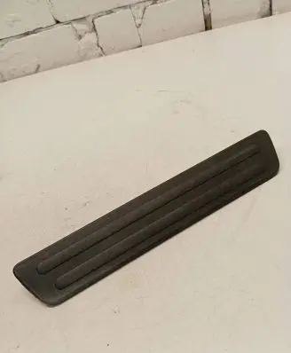 Mitsubishi Endeavor Rear sill trim cover MR951351 PM0450