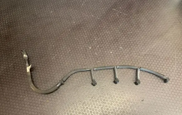 Volvo XC60 Fuel return line/hose 31321198