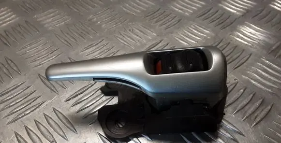 Toyota Verso Front door interior handle 82318