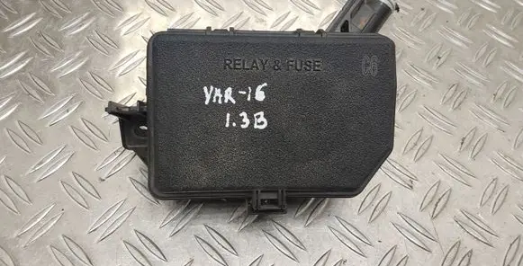 Toyota Yaris Fuse box set