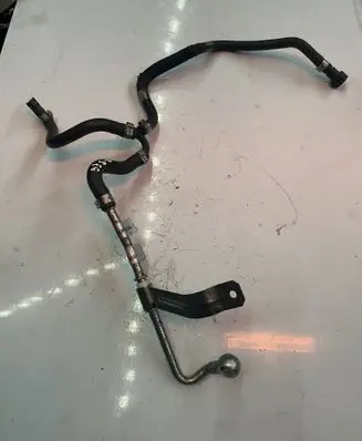 Coolant pipe/hose