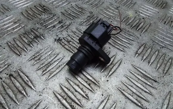 Opel Astra H Crankshaft position sensor