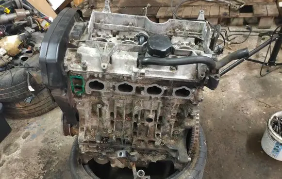 Volvo S40, V40 Engine B4204T