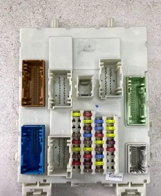 Ford C-MAX II Fuse module BV6N14A073EN
