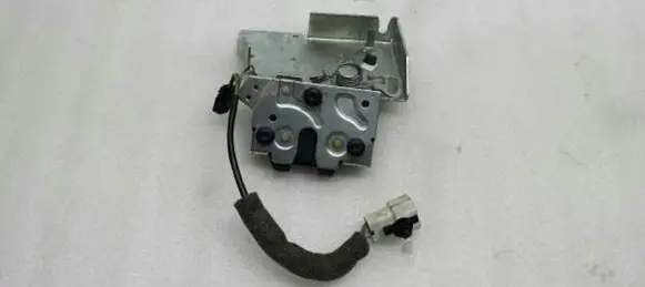 Jaguar X-Type Tailgate/trunk/boot lock/catch/latch 2X4343102BA C2S21273