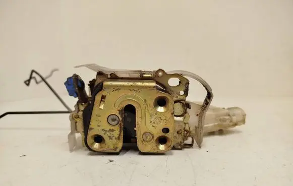 Nissan X-Trail T30 Front door lock 80552AA200 89A910