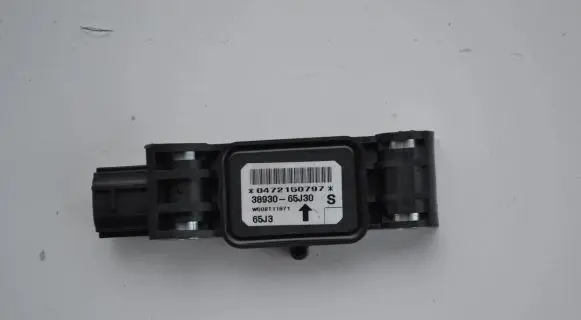 Suzuki Grand Vitara II Airbag deployment crash/impact sensor 0472150797 3893065J30