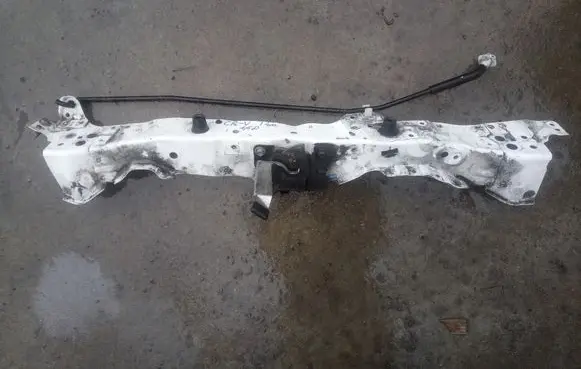 Honda CR-V Top upper radiator support slam panel