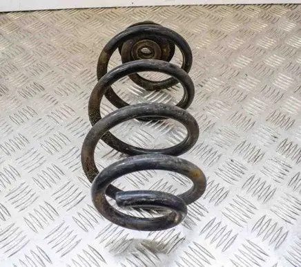 Nissan Qashqai Rear coil spring
