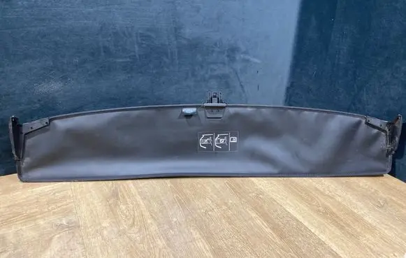 Land Rover Discovery 5 Parcel shelf HY32425B56 61037001
