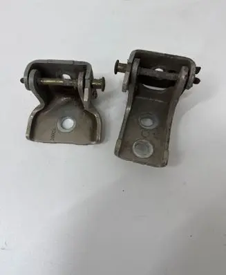 Citroen C3 Rear door hinge set 