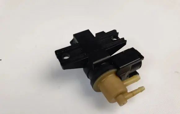 Renault Scenic III - Grand scenic III Turbo solenoid valve 8200790180