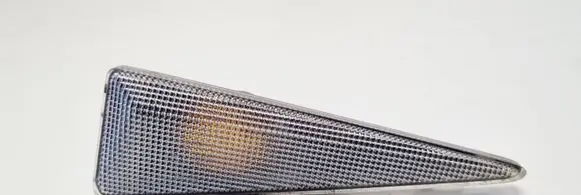 Renault Scenic II - Grand scenic II Front fender indicator light 8200027151G