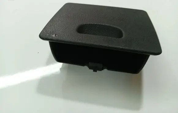 Peugeot 407 Glove box