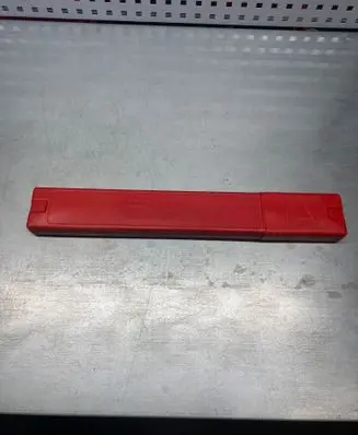 Volkswagen PASSAT B7 Emergency warning sign 8D9860251B