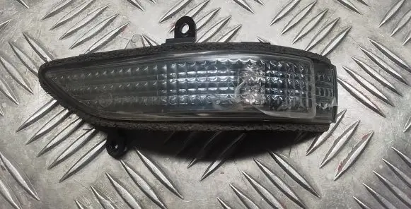 Subaru Impreza IV Mirror indicator light 