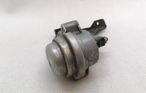 Porsche 718 Cayman 982 982c Engine mount bracket 98137505982