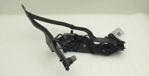 BMW 1 E82 E88 Convertible roof hinge 7174774