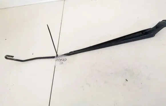 Citroen Xsara Picasso Front wiper blade arm