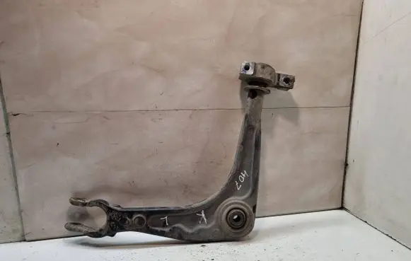 Peugeot 407 Front lower control arm/wishbone