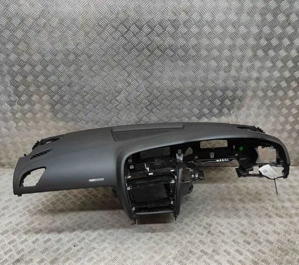 Audi A5 8T 8F Dashboard 8T2858041 8T2857069