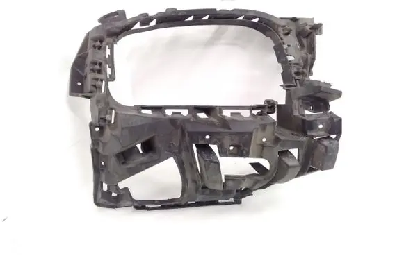 Porsche Panamera (971) Front bumper mounting bracket 971807681