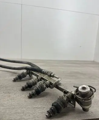 Audi A4 S4 B5 8D Fuel injector 078133551R