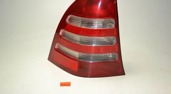 Mercedes-Benz C W203 Rear/tail lights A2038201164