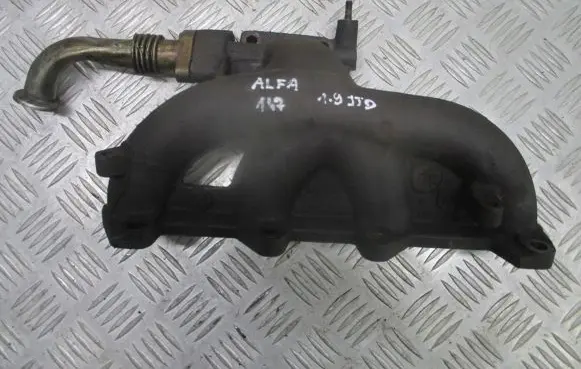 Alfa Romeo 147 Exhaust manifold 46791354