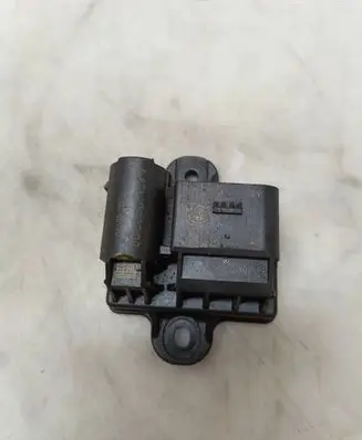 Mercedes-Benz E W212 Glow plug pre-heat relay A6519000900 12122009601