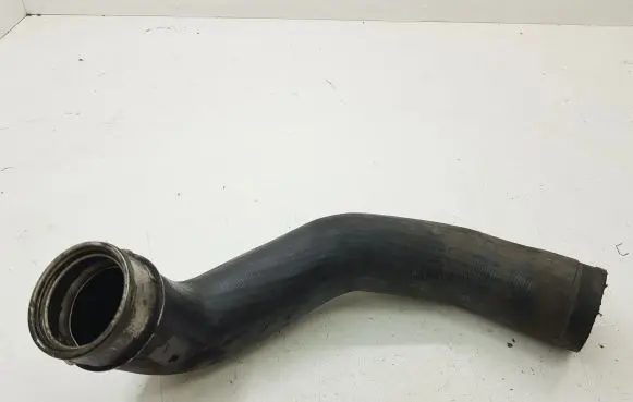 Mercedes-Benz R W251 Intercooler hose/pipe A2515280582