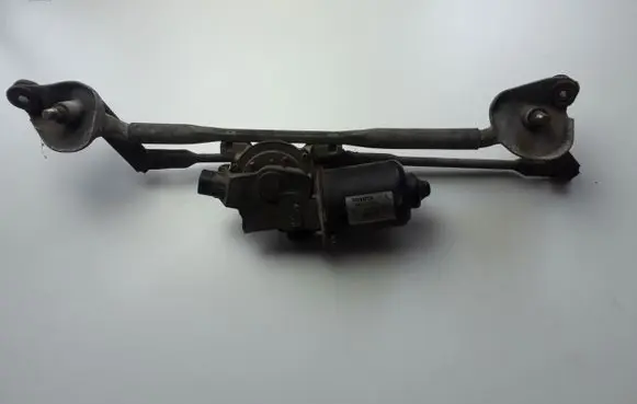 Toyota Corolla Verso AR10 Front wiper linkage 851100F020