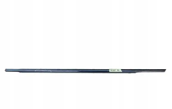 Volvo XC60 Rubber seal loading door window/glass 