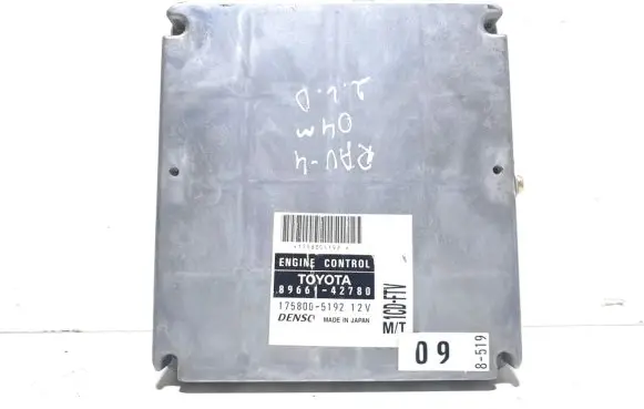 Toyota RAV 4 (XA20) Engine control unit/module 89661-42780