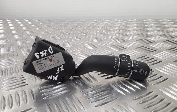 Jaguar XF X250 Wiper switch 8W8317A553BB