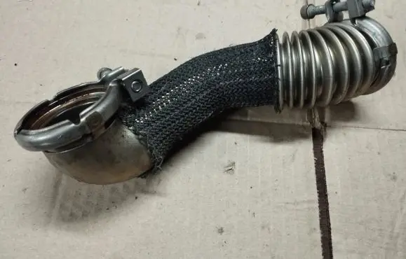 Jeep Renegade EGR valve line/pipe/hose 55271936
